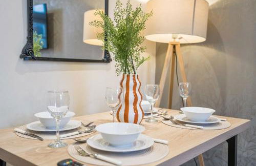 #97 Grade 2 historic Housekeeper's Cottage - Close to Statfold Country Park - Sleeps 5 - Perfect for Contractors and Families - Free street Parking" - Foto 48