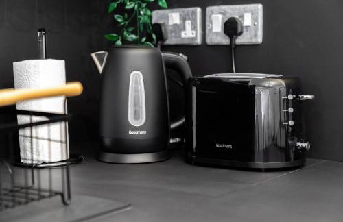 Stylish Apartment - Near City Centre - Smart TV- WIFI - Netfix - Parking - 2NT - Foto 33