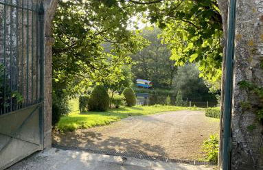 Roulotte enchantée dans le parc d'un château vendéen - Photo 8