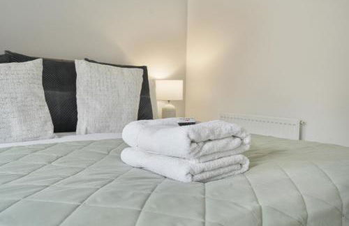 Mersey Way, Spacious 3 Bed Home, Close to Sheffield City Centre & FREE Driveway Parking - Perfect for Workers, Groups & Families - Hosted by Stay Host Save - Foto 40