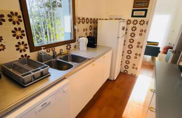 Exclusiva casa con vistas despejadas al mar y piscina privada - Foto 37