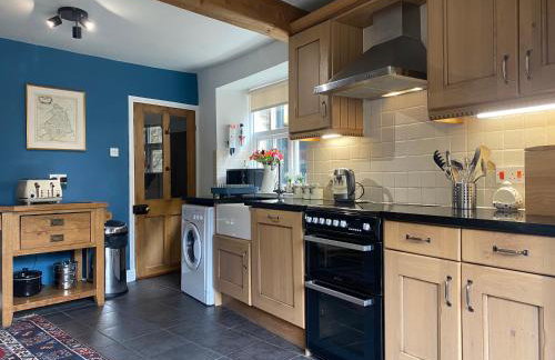 Alnwick Holiday House - Charming, Historic, Central Alnwick with Courtyard - Foto 4