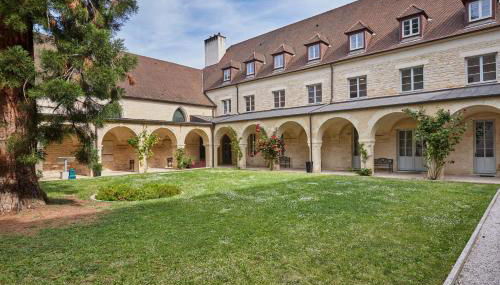 Appart'hôtel Odalys City - Dijon Centre Les Cordeliers - Foto 2, Garden, Garden view