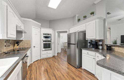 Extraordinary Pool Villa - Outdoor fun, Near Stadiums - Foto 3