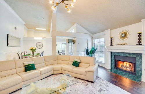 Lake-View Rowlett Escape with Fire Pit and Games! - Foto 9