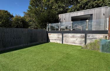 Close to QA hospital, Portsmouth Naval Cottage with incredible views - Foto 11