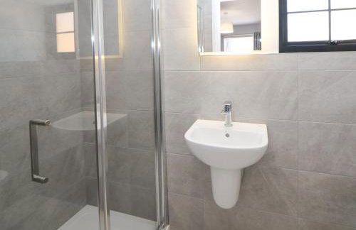 Langley Barn - Photo 23