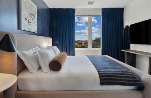 Hyatus Luxury Residences Boston South Bay Designer Collection - Photo 43