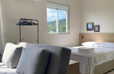 Studio completo no centro com garagem coberta e vista - Foto 5