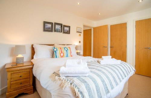 Trewhiddle Retreat V11 by Together Travel - Luxury 4-Bedroom Villa - Foto 30