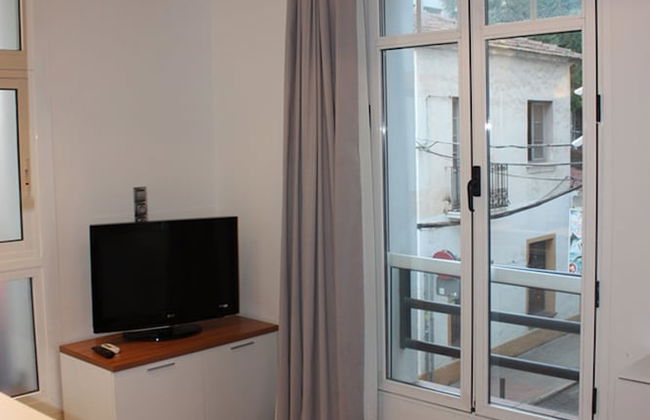 Apartamentos Senabre Palais - Photo 2