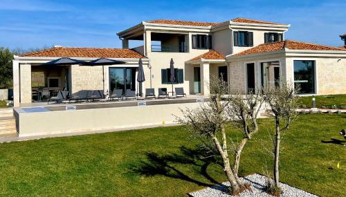 Villa Maslinik - Foto 2, sunbed