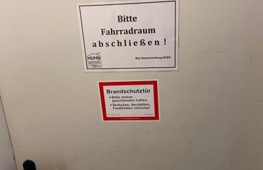 Modern eingerichtete Wohnung mit 2 Schlafzimmern - Photo 19