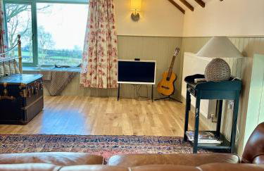 Glebe Barn and Cottage - Photo 19