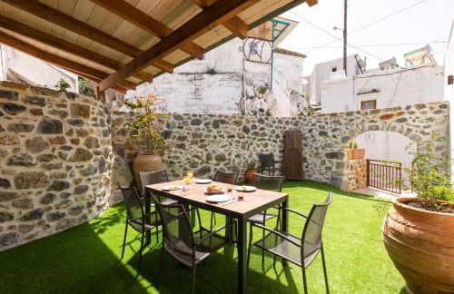 Mirthia Apartments - Photo 5