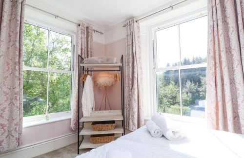 Where Families Reconnect And Dogs Truly Belong - Foto 30