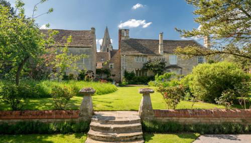 The Stables - Photo 5, Garden