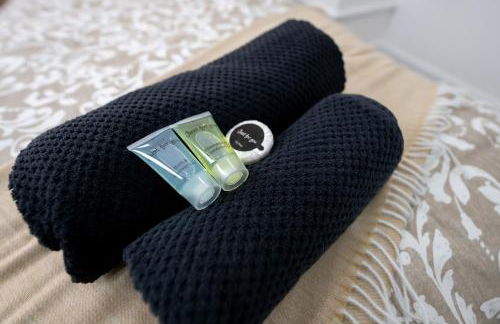 3Bed House-Free Parking - Foto 18