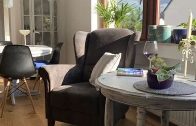 Holiday Apartment by the Pond - Foto 1