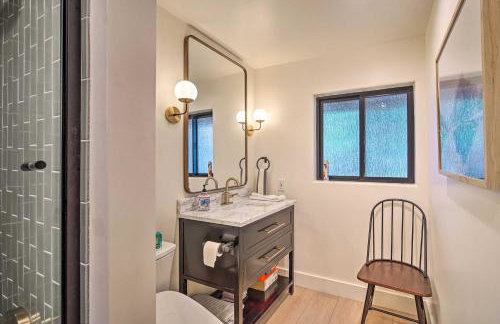 Pet-Friendly Retreat with Game Room and Fire Pit! - Foto 23