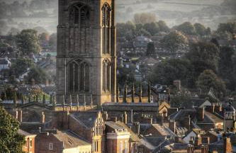 Beautiful stylish 2 bed apartment with free parking - Photo 18