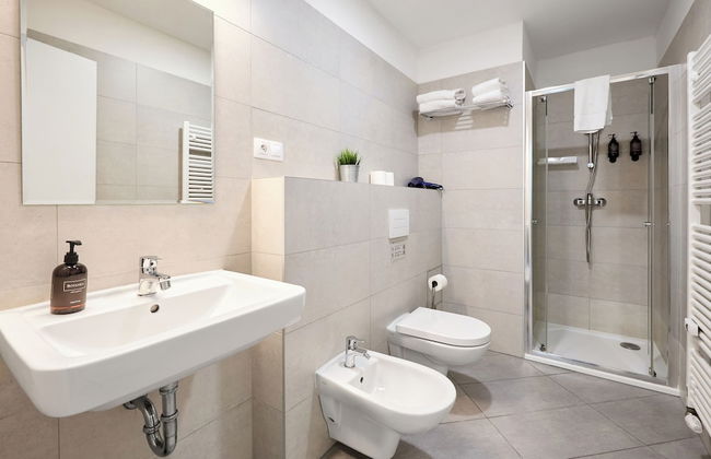 Honest SMICHOV - Foto 61