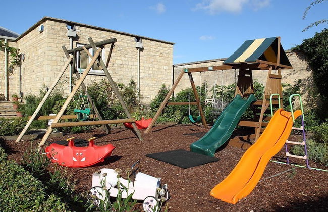 Epsom Cottage - Photo 22