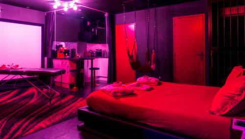 Studio Hot - Love Room Studios - Photo 2