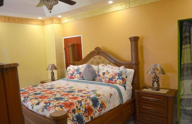 Immaculate 2-bed House in Greater Portmore - Foto 3