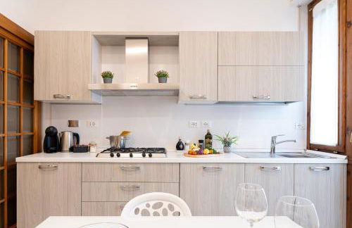 Godi Fiorenza Suite - Duomo a 15 Minuti e Aeroporto a 4 Minuti con Tramvia T2 - Foto 15