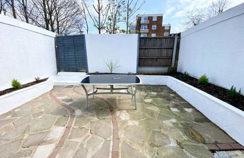 Charming Seaside Cottage in Leigh-on-Sea - Foto 14