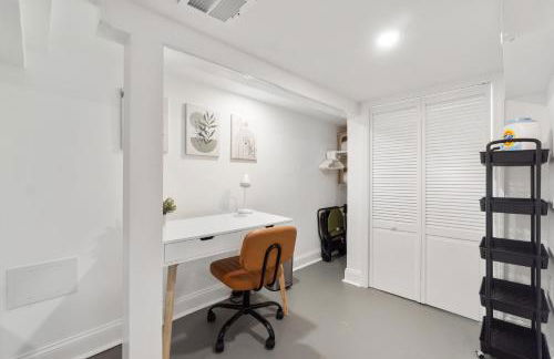 Holiday Home Brownstone City Stay 5BEDS, Private Dual Units - Foto 23