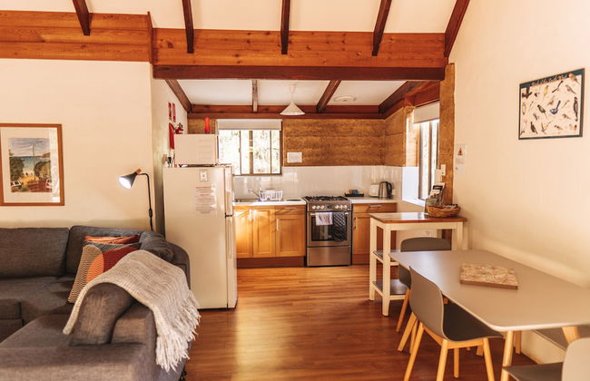 Bussells Bushland Cottages - Photo 11