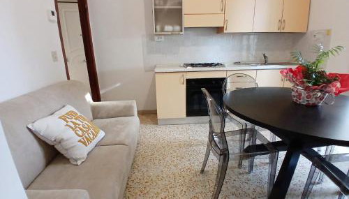 Accogliente bilocale con terrazzo a Pinarella di Cervia - CV006 - Foto 3