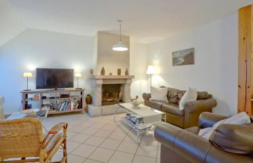 Cozy Home In Quettehou With Wifi - Foto 4