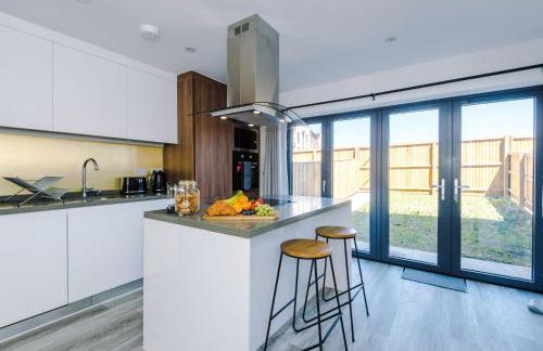 Rest&Recharge at Waterway House (4 Bedrooms, 7 Beds, 2 Bathrooms, Free parking) - Foto 37