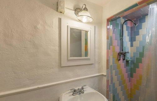 Enchanting historic townhouse by CozySuites - Foto 28