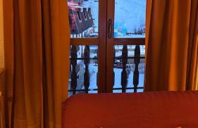 Facing the Sestriere Ski Slopes - Foto 16