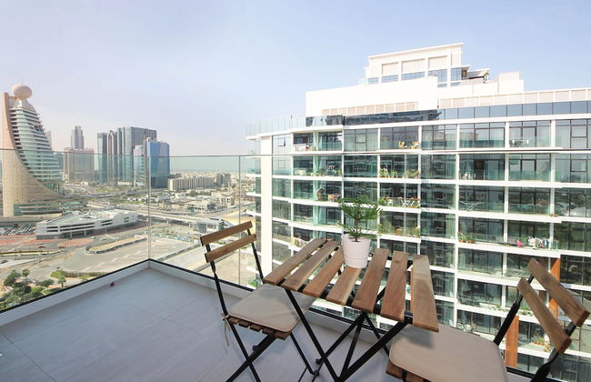 Luxury StayCation - Tranquil Retreat With Beautiful Park Views - Photo 27