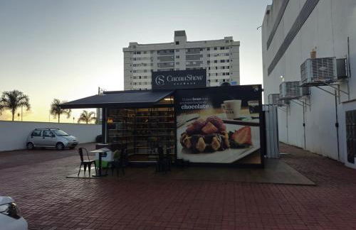 Apto Confortável - Supermercado Bahamas ao lado - Foto 22