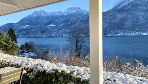 Maison Lacustre - Maison contemporaine avec vue panoramique sur le lac d'Annecy - Foto 3