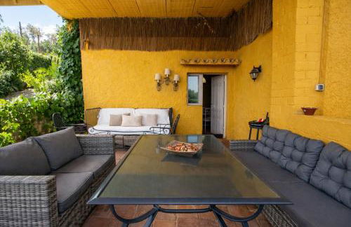 2 Private Abodes in One Magnificent Villa! - Foto 34