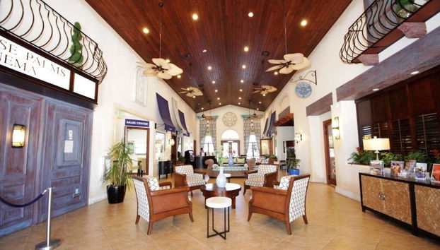 Spacious Family Getaway W/ Resort-3154pp 5 Bedroom Home by RedAwning - Foto 3, Vestíbulo