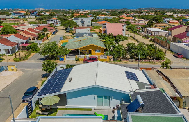 NEW Modern 3BR 3BA Private Pool Centrallylocated - Foto 33