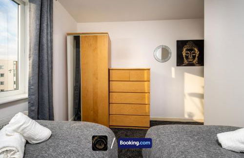 Cosy 4-Bed House l Garden l Free Parking l WiFi l Specious l Hosted by The Cosy Corner Nationwide - Foto 34