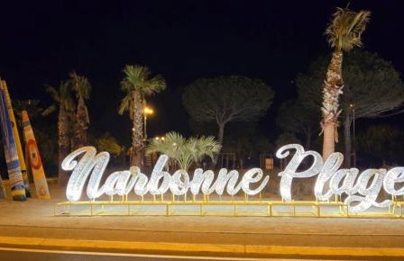 Appartement refait à neuf, climatisé, en rez-de-jardin, à 30 secondes de la plage - Foto 18