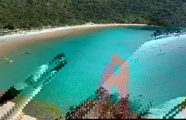 Passeio de barco por Arraial do Cabo - Foto 2