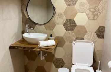 Goninos Jacuzzi Suite - Foto 12