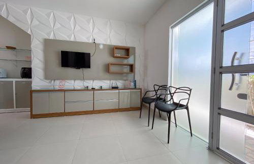 Apto Térreo com 2 quartos (ambos com ar split), sendo 1 suíte, internet privativa 300MBPS, no Residencial Vila Regina, condominio com piscina e área gourmet bem próximo a praia de Taperapuã - Foto 45