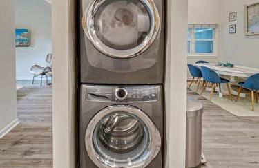 Cold Plunge Outdoor Shower Bike to Shem Creek - Photo 23